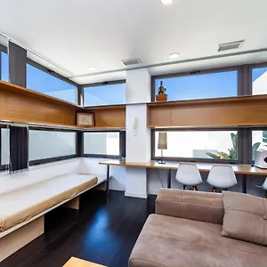 https://apartamento-alazul-mirando-la-costa.es-andalucia.com